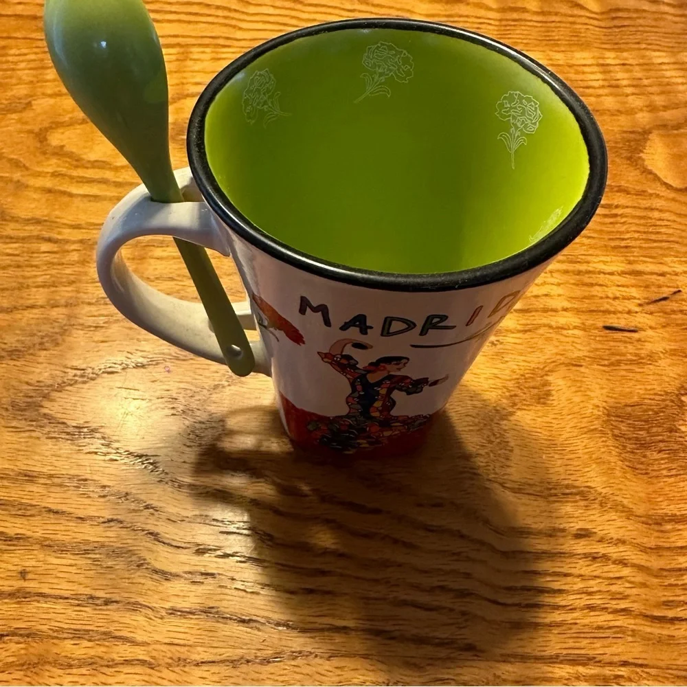 Souvenir Coffee Mug With Spoon . New